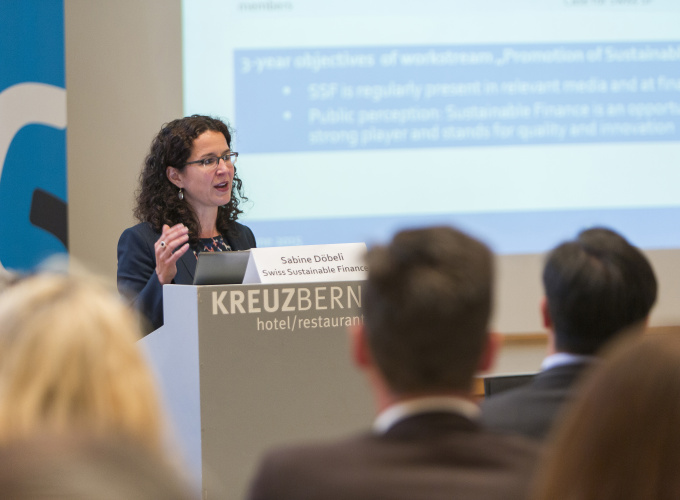 Sabine Döbeli (CEO SSF) gives the 2014/2015 update