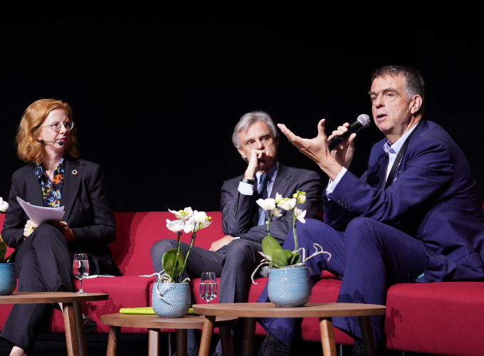 Panel with Jean-Marc Duvoisin, CEO, Nespresso and André Hoffmann, Vice Chairman, Roche