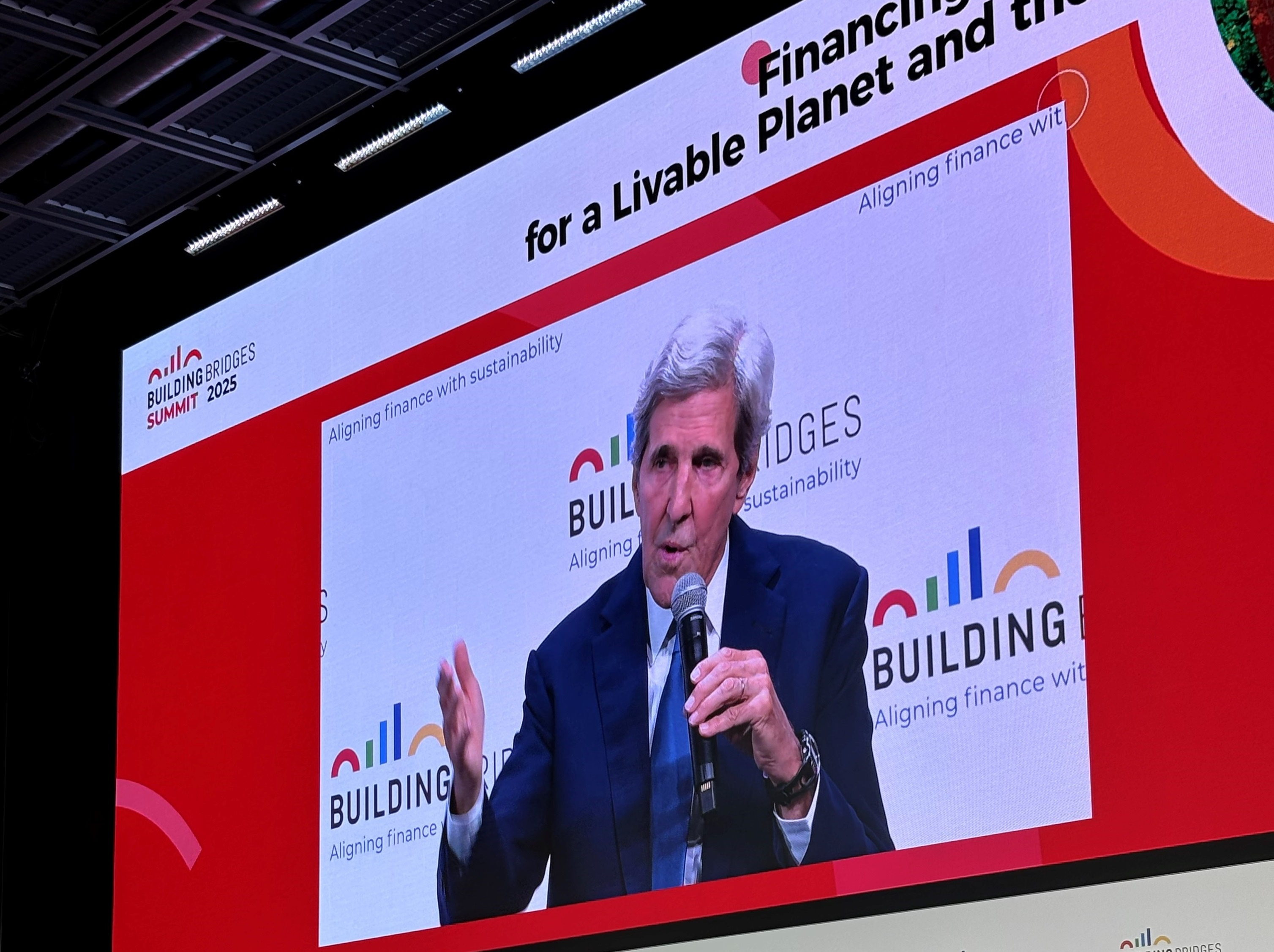 20250930 Building Bridges John Kerry Keynote SD screen