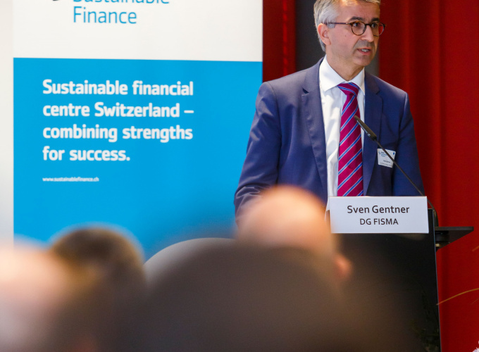  Sven Gentner, Head of Asset Management Unit at the European Commission's DG FISMA 