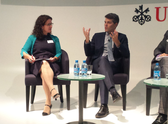 Sabine Döbeli and Eric Usher kick off the panel discussion