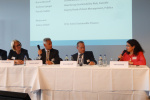 Sabine Döbeli interviews the panel